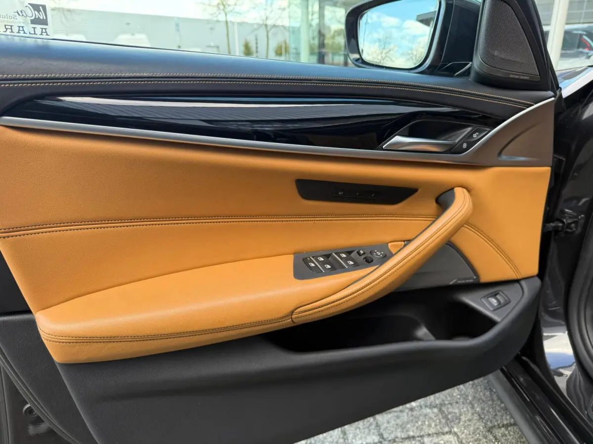 540i xDrive |M SPORT|PANO|MEMORY|H&K|VOL!