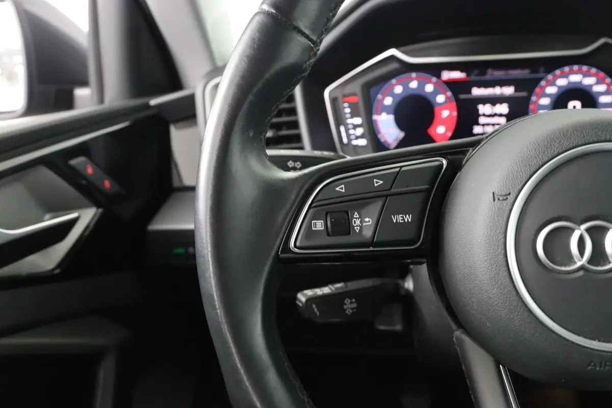 25 TFSI Pro Line | 1e Eigenaar! | Navi By App | Cruise Control | Airco | Lichtmetalen Velgen | Virtual | DAB