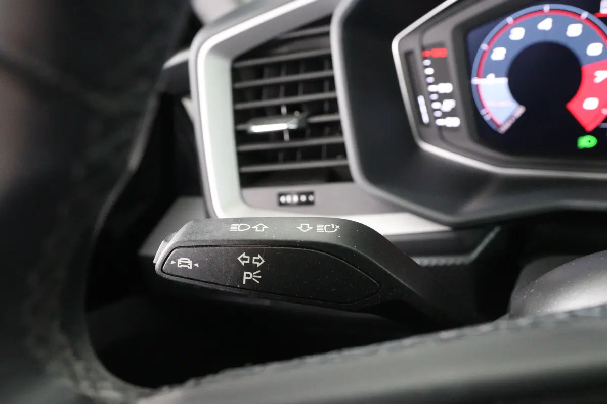 25 TFSI Pro Line | 1e Eigenaar! | Navi By App | Cruise Control | Airco | Lichtmetalen Velgen | Virtual | DAB