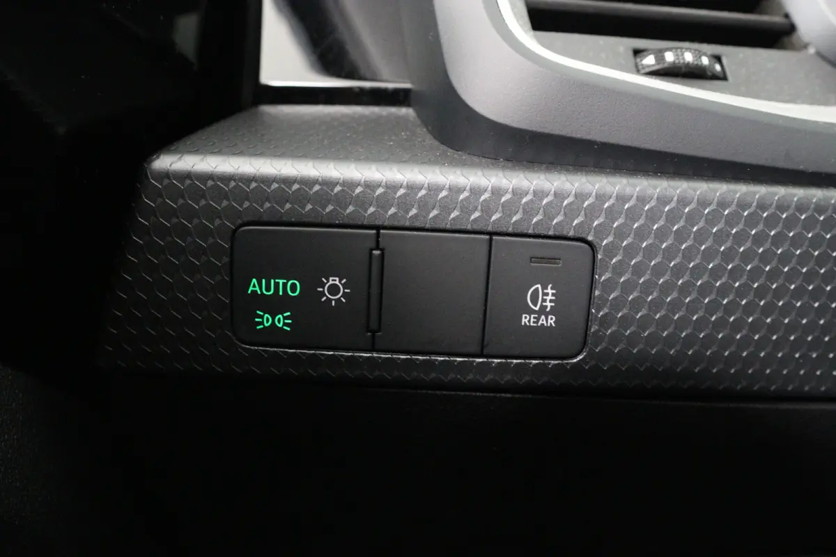 25 TFSI Pro Line | 1e Eigenaar! | Navi By App | Cruise Control | Airco | Lichtmetalen Velgen | Virtual | DAB