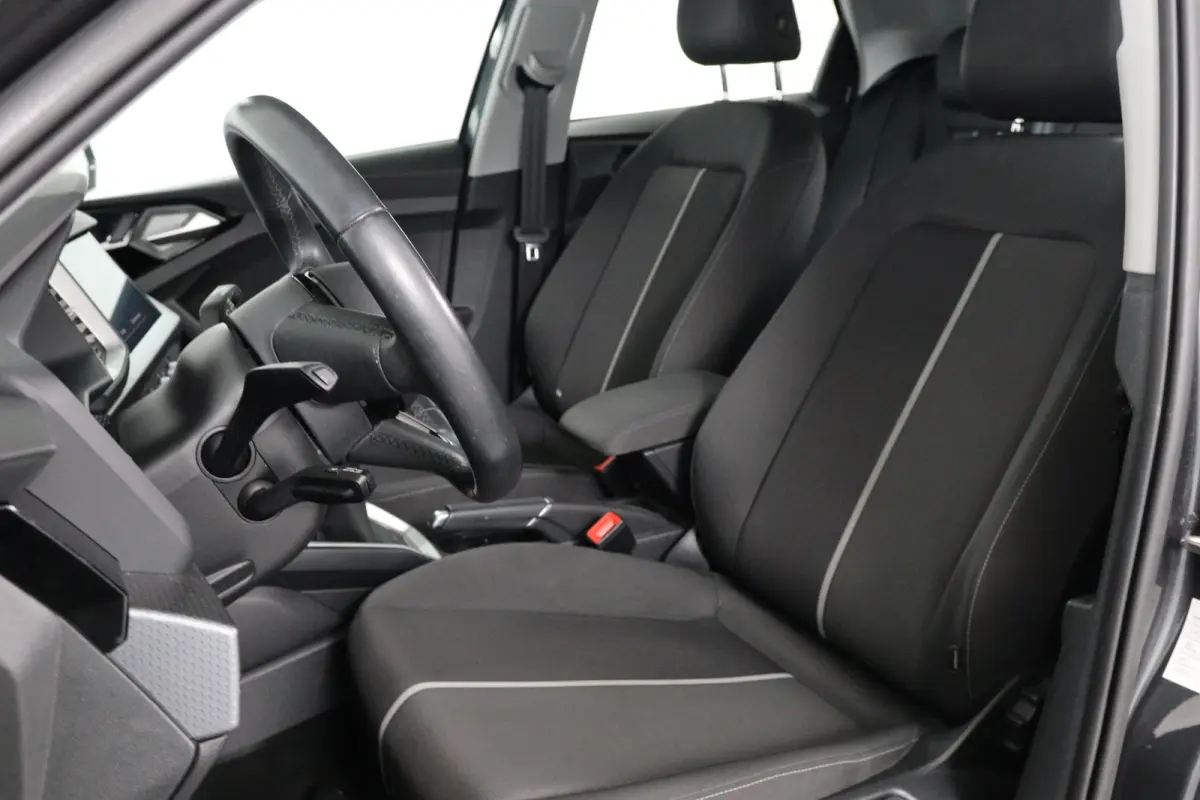 25 TFSI Pro Line | 1e Eigenaar! | Navi By App | Cruise Control | Airco | Lichtmetalen Velgen | Virtual | DAB