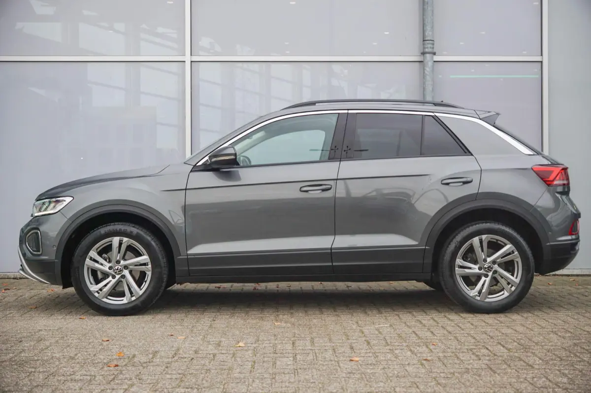 1.0 TSI 110pk Life 75 Edition | Achteruitrijcamera | Apple Carplay & Android Auto | Adaptive Cruise