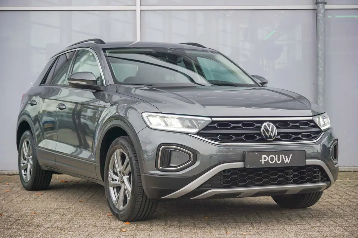 1.0 TSI 110pk Life 75 Edition | Achteruitrijcamera | Apple Carplay & Android Auto | Adaptive Cruise