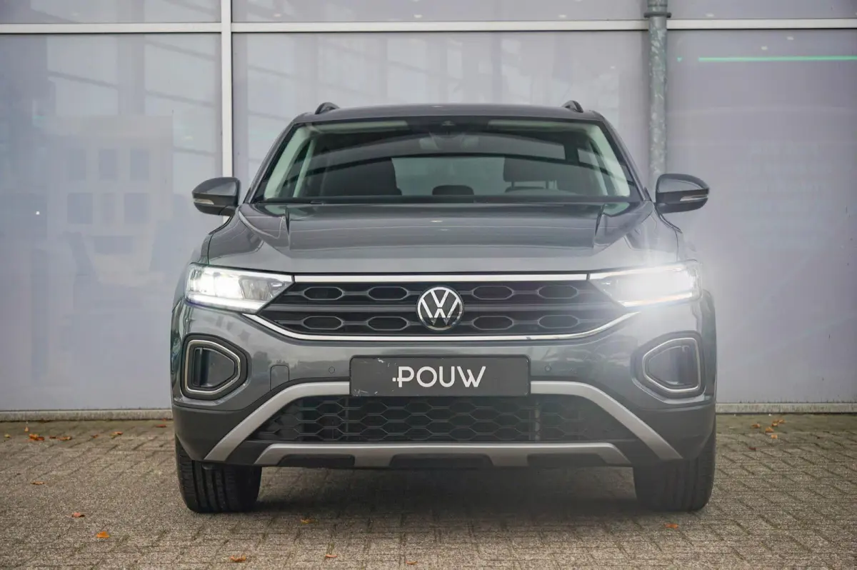 1.0 TSI 110pk Life 75 Edition | Achteruitrijcamera | Apple Carplay & Android Auto | Adaptive Cruise