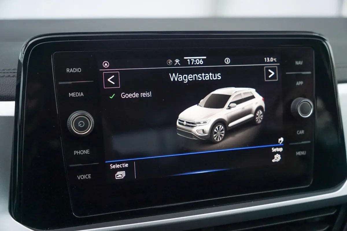 1.0 TSI 110pk Life 75 Edition | Achteruitrijcamera | Apple Carplay & Android Auto | Adaptive Cruise