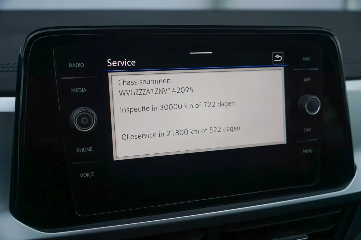 1.0 TSI 110pk Life 75 Edition | Achteruitrijcamera | Apple Carplay & Android Auto | Adaptive Cruise