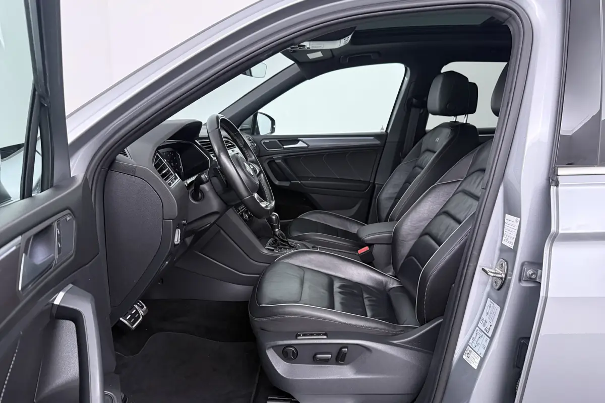 1.5 TSI Highline Business R-Line (PANORAMADAK, DYNAUDIO, DIGITALE COCKPIT, MEMORY SEATS, CAMERA)