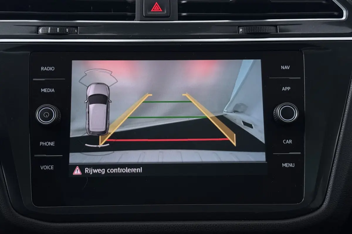 1.5 TSI Highline Business R-Line (PANORAMADAK, DYNAUDIO, DIGITALE COCKPIT, MEMORY SEATS, CAMERA)