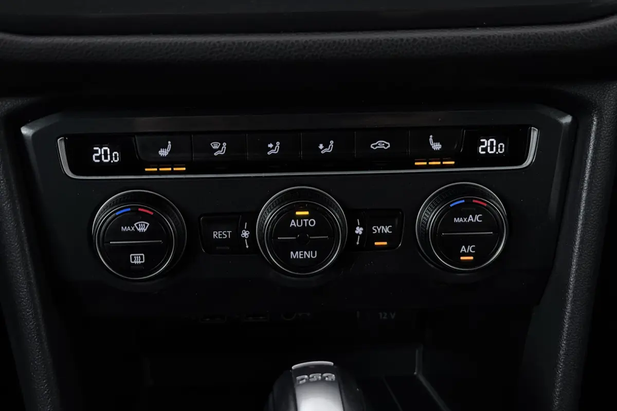 1.5 TSI Highline Business R-Line (PANORAMADAK, DYNAUDIO, DIGITALE COCKPIT, MEMORY SEATS, CAMERA)