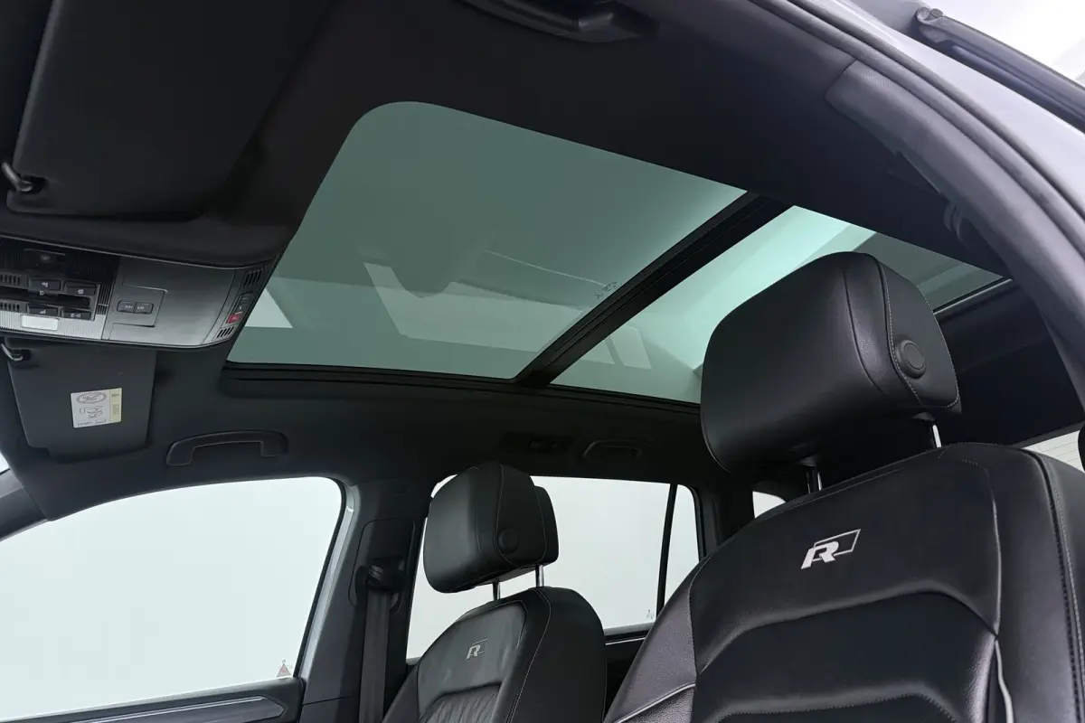 1.5 TSI Highline Business R-Line (PANORAMADAK, DYNAUDIO, DIGITALE COCKPIT, MEMORY SEATS, CAMERA)