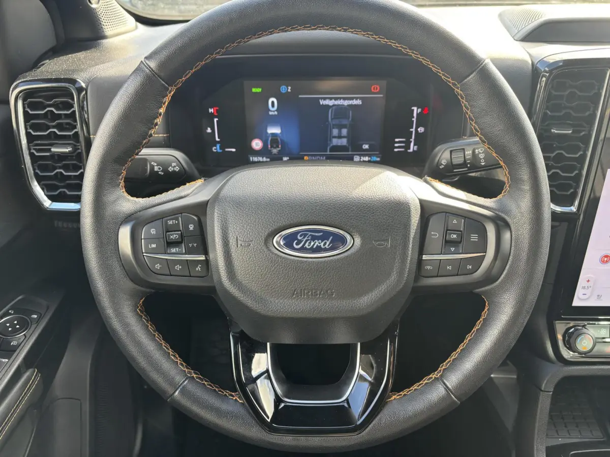 2.3 PHEV Wildtrak Automaat 280PK EX. BTW/Incl. BPM Trekhaak Elek. Rolhoes Adaptive Cruise Blind-Spot Stoel/Stuurverwarming *3500KG Trekgewicht*