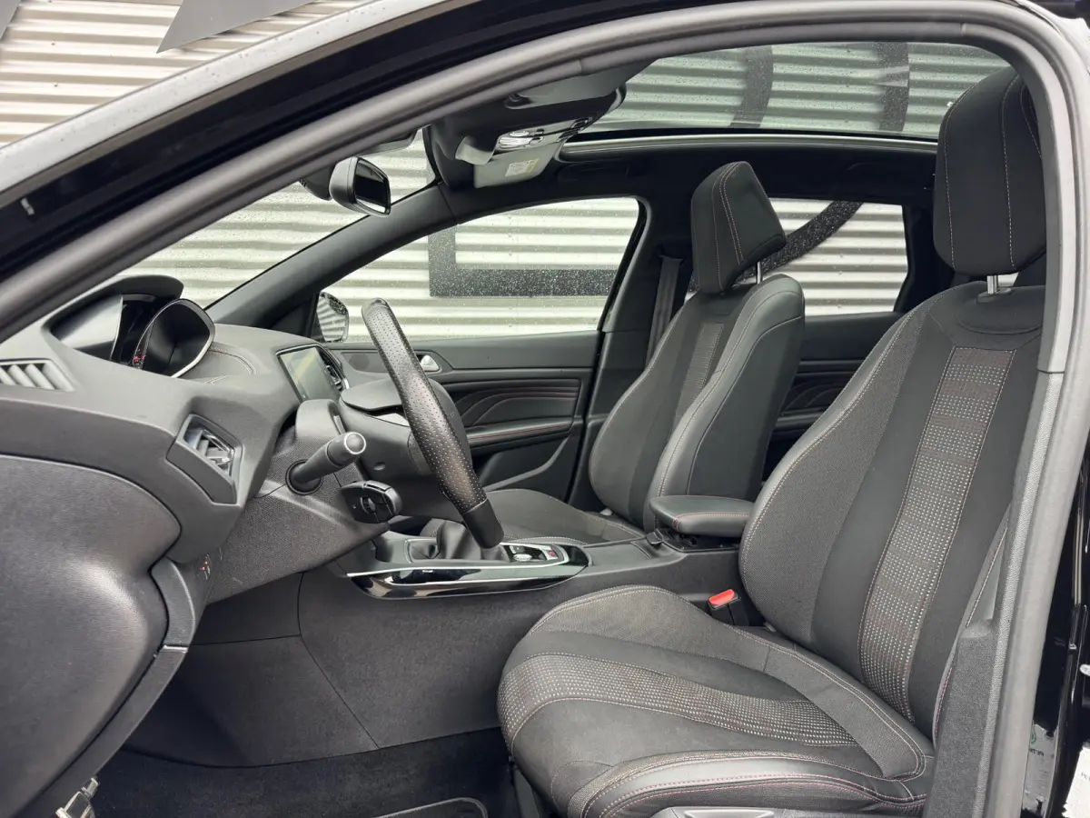 1.2 PureTech GT 1e Eigenaar|Navi|Pano|Camera|Clima|Cruise|PDC|Stoelverwarming|APK tot 02-2028