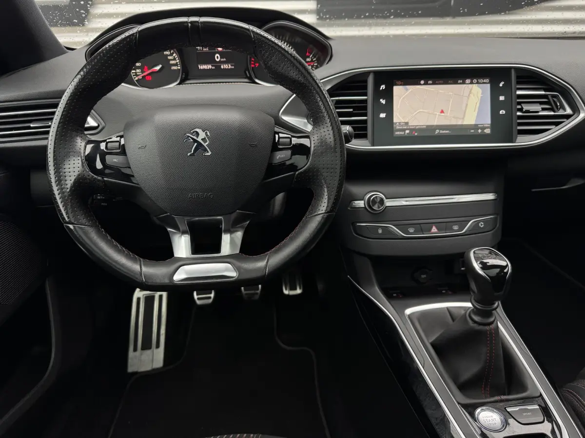 1.2 PureTech GT 1e Eigenaar|Navi|Pano|Camera|Clima|Cruise|PDC|Stoelverwarming|APK tot 02-2028