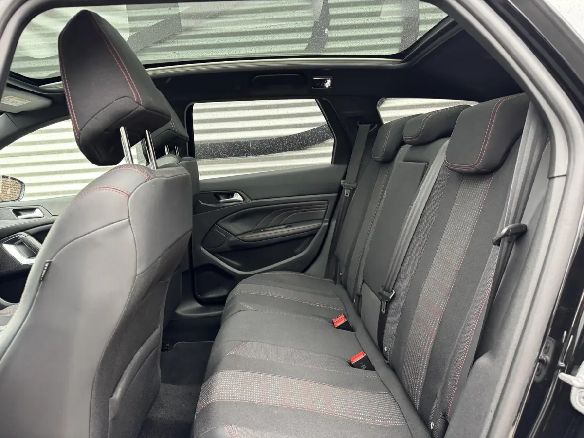 1.2 PureTech GT 1e Eigenaar|Navi|Pano|Camera|Clima|Cruise|PDC|Stoelverwarming|APK tot 02-2028