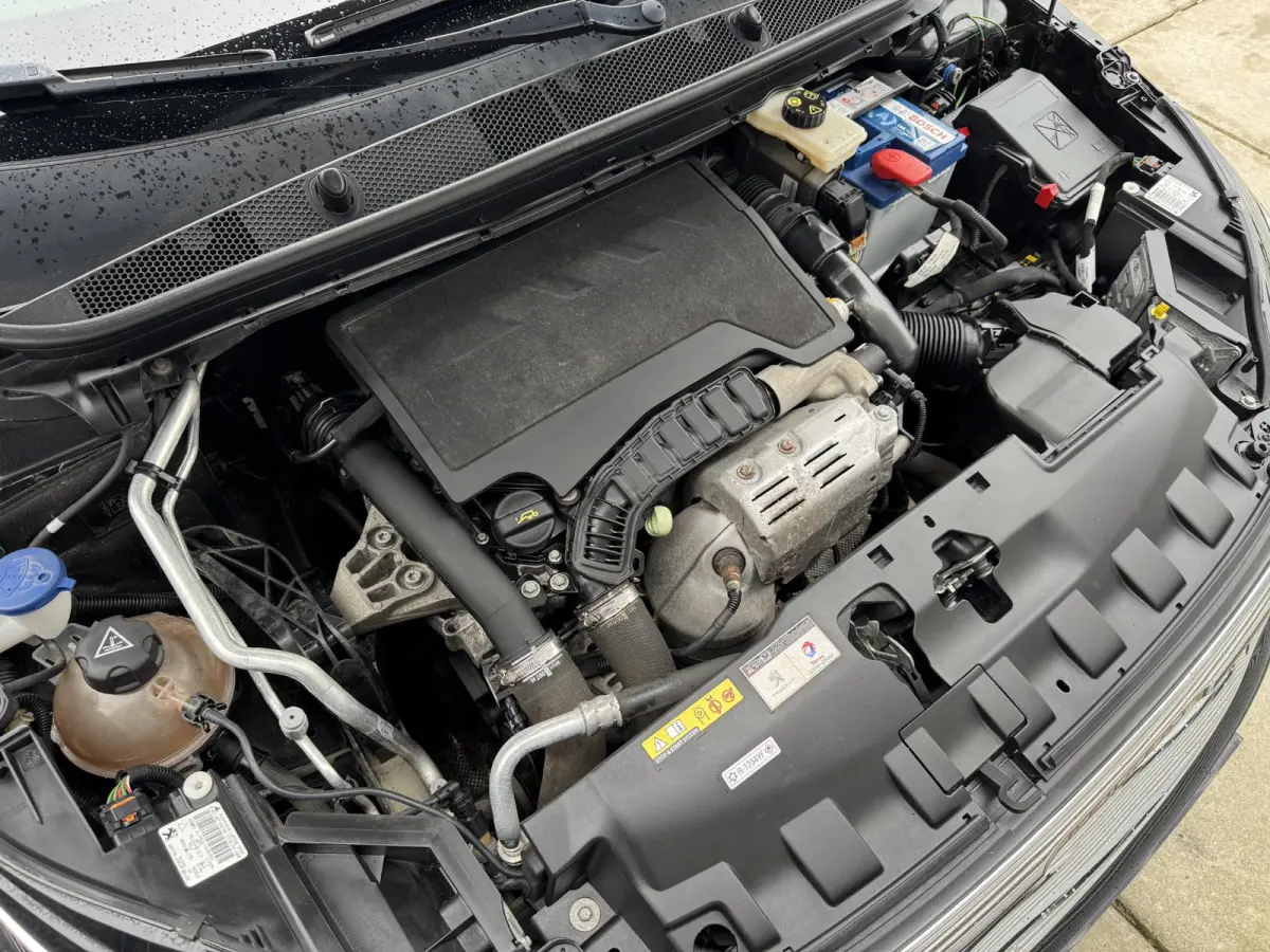 1.2 PureTech GT 1e Eigenaar|Navi|Pano|Camera|Clima|Cruise|PDC|Stoelverwarming|APK tot 02-2028