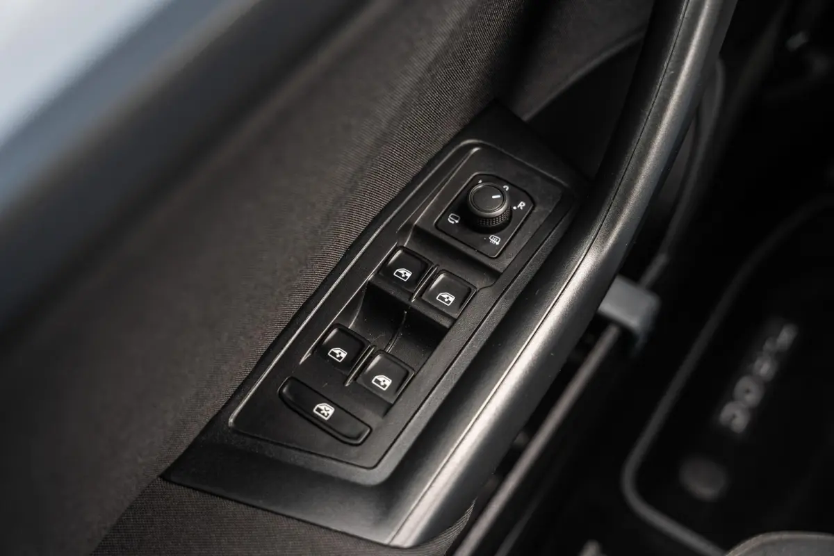 1.0 TSI 110pk Life | Trekhaak | Navigatie | CarPlay/Android Auto | Camera Achter