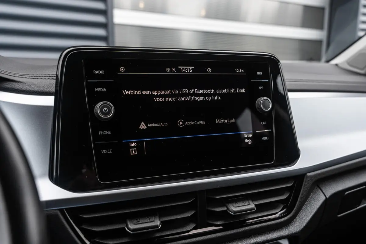 1.0 TSI 110pk Life | Trekhaak | Navigatie | CarPlay/Android Auto | Camera Achter