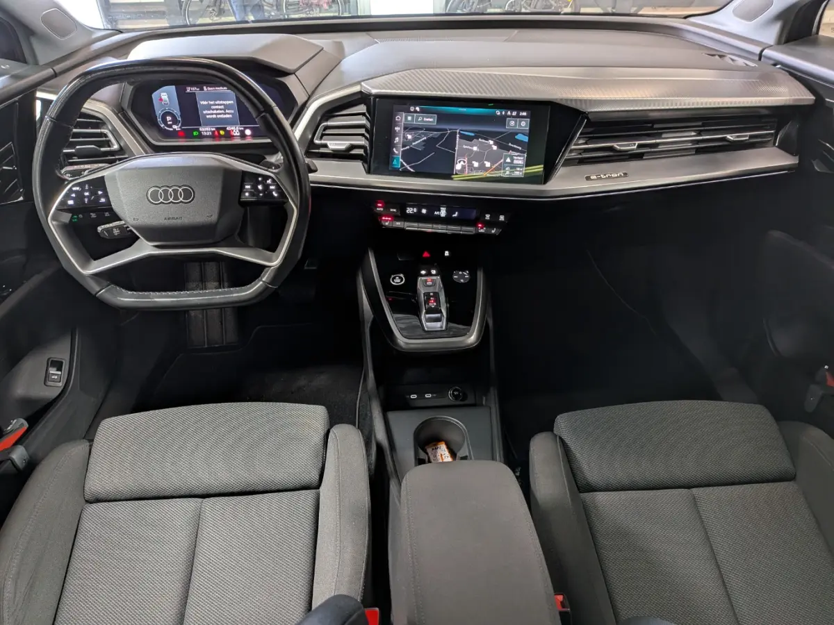 35 Launch edition Advanced Plus 55 kWh | NL-AUTO! | 1E EIGENAAR! | ADAPTIVE CRUISE | PANODAK | LANE ASSIST | STOELVERWARMING | PARK SENS V+A | LED