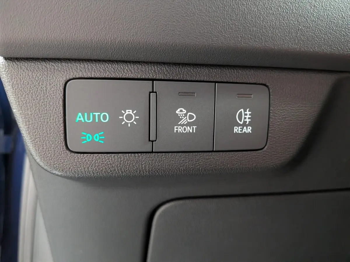 35 Launch edition Advanced Plus 55 kWh | NL-AUTO! | 1E EIGENAAR! | ADAPTIVE CRUISE | PANODAK | LANE ASSIST | STOELVERWARMING | PARK SENS V+A | LED