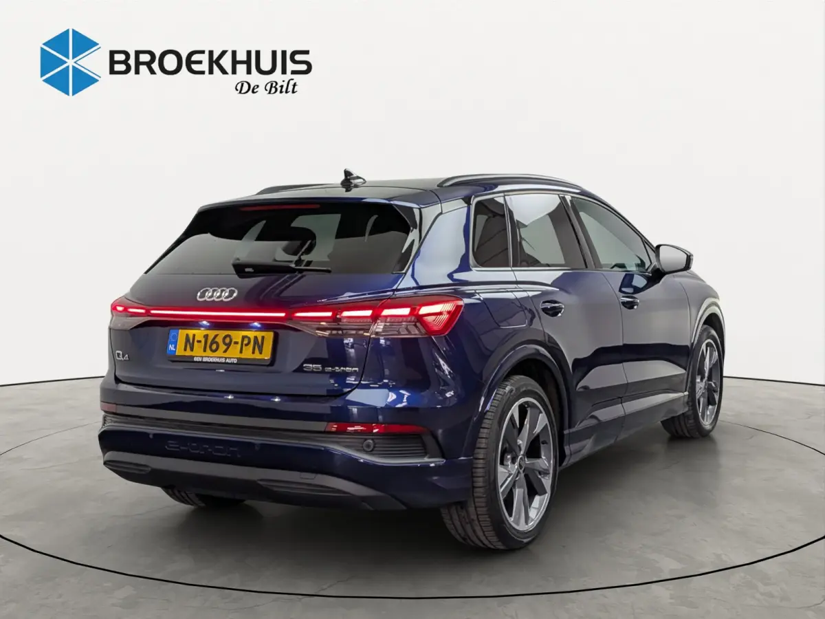 35 Launch edition Advanced Plus 55 kWh | NL-AUTO! | 1E EIGENAAR! | ADAPTIVE CRUISE | PANODAK | LANE ASSIST | STOELVERWARMING | PARK SENS V+A | LED