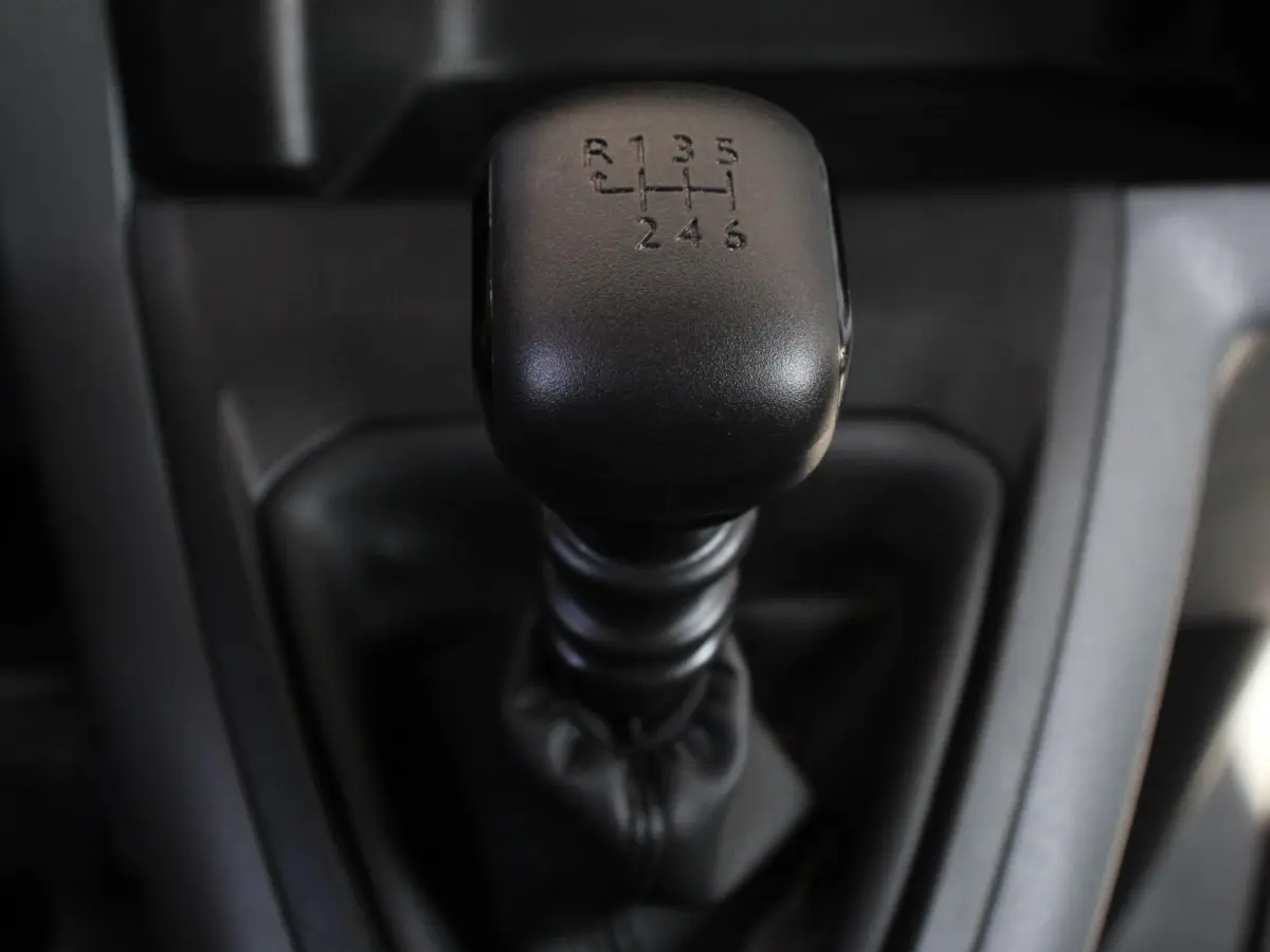 1.5 CDTI L3H1 9persoons PERSONENBUS Prijs is incl. BTW/BPM Climate control Cruise control Radio Apple Carplay/ Android Auto