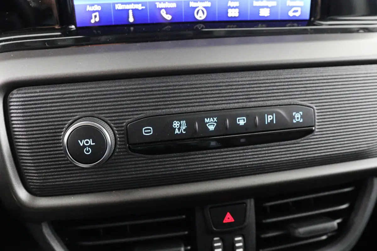 1.5 EcoBlue Trend | Navi | Winterpack | Camera | Clima | Cruise Adaptive | Parkeersensoren V+A | BLIS