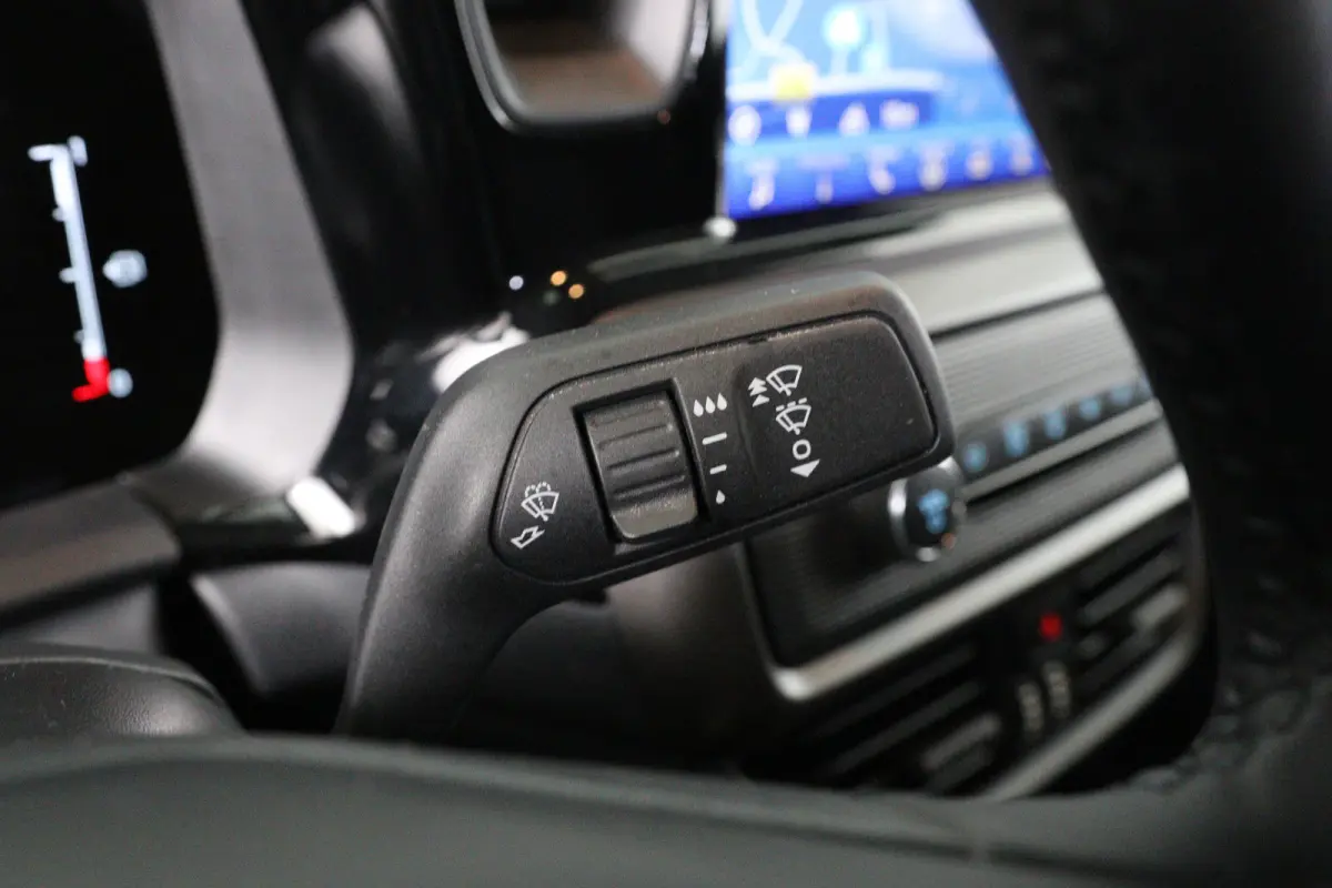 1.5 EcoBlue Trend | Navi | Winterpack | Camera | Clima | Cruise Adaptive | Parkeersensoren V+A | BLIS
