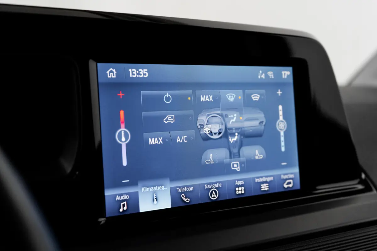 1.5 EcoBlue Trend | Navi | Winterpack | Camera | Clima | Cruise Adaptive | Parkeersensoren V+A | BLIS