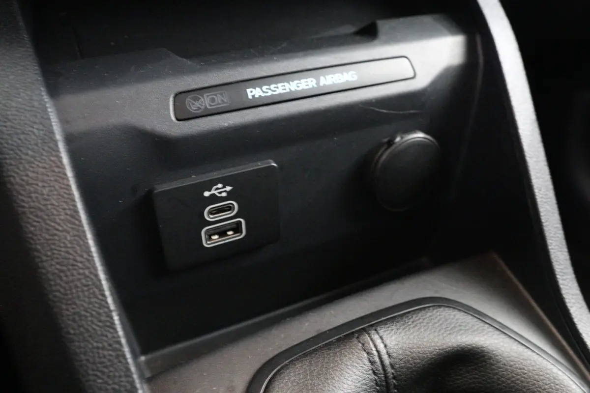 1.5 EcoBlue Trend | Navi | Winterpack | Camera | Clima | Cruise Adaptive | Parkeersensoren V+A | BLIS