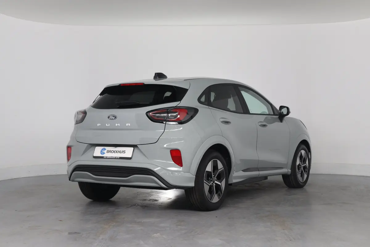 Select FWD 47 kWh | Winter Pack | Camera | Elektrische Kofferklep | Navigatie | Draadloze Telefoonlader | Parkeersensoren | Apple Carplay & Android Auto |