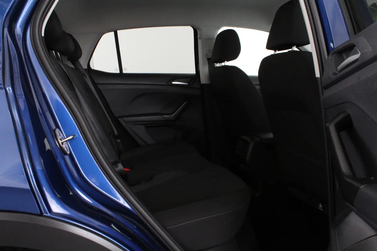 1.0 TSI Life > All season banden/ACC/PDC V+A/Navigatie via Apple Carplay/Android Auto