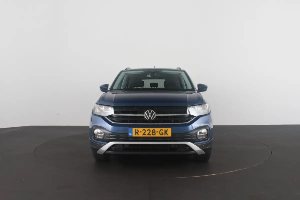 1.0 TSI Life > All season banden/ACC/PDC V+A/Navigatie via Apple Carplay/Android Auto