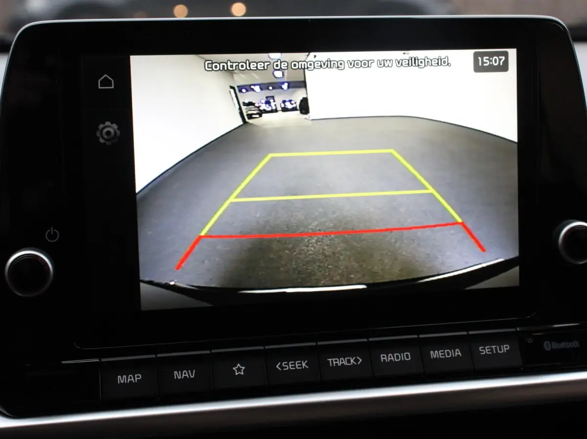 1.0 DPI DynamicLine Automaat Navigatie Apple Carplay/Android auto Airco Camera DAB Lichtmetalen velgen Bluetooth