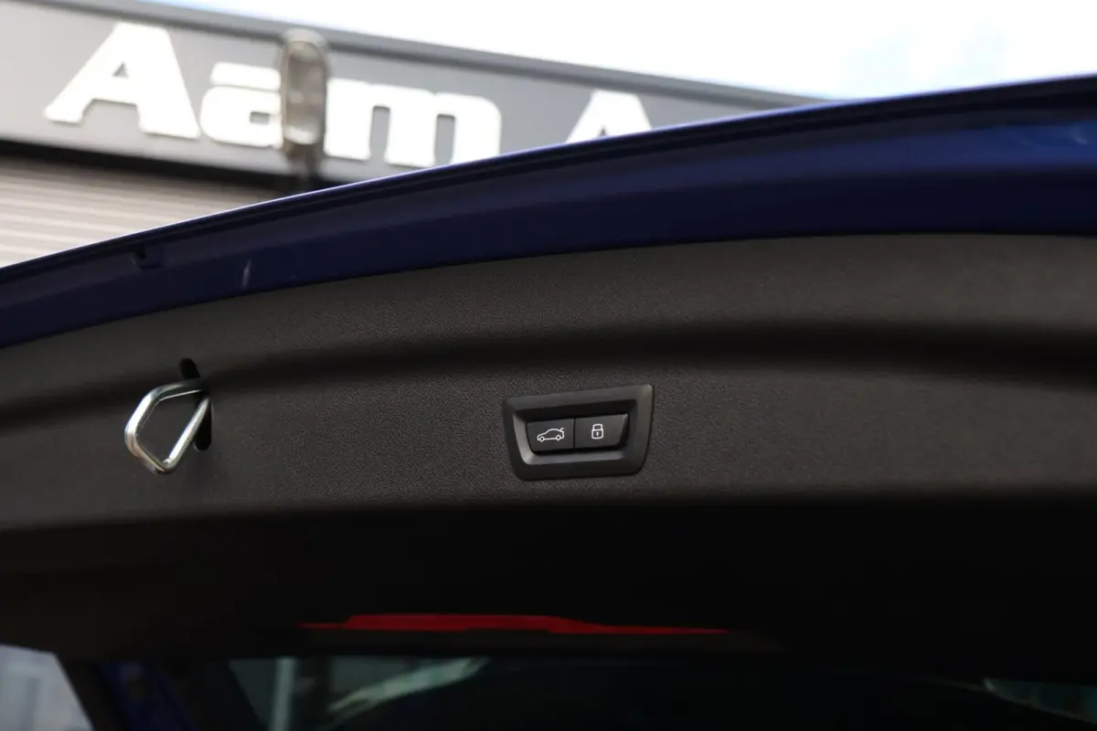 XDrive25e M-Sport 20 Inch Black Edition