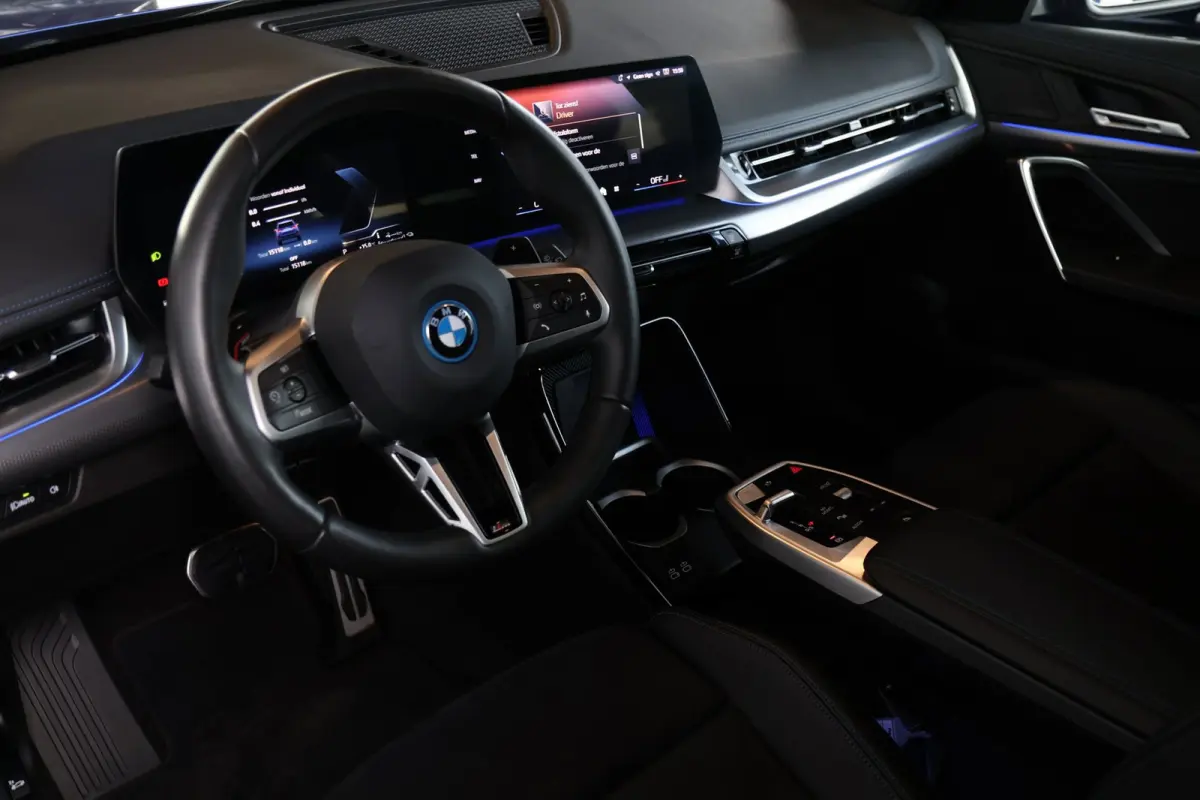 XDrive25e M-Sport 20 Inch Black Edition