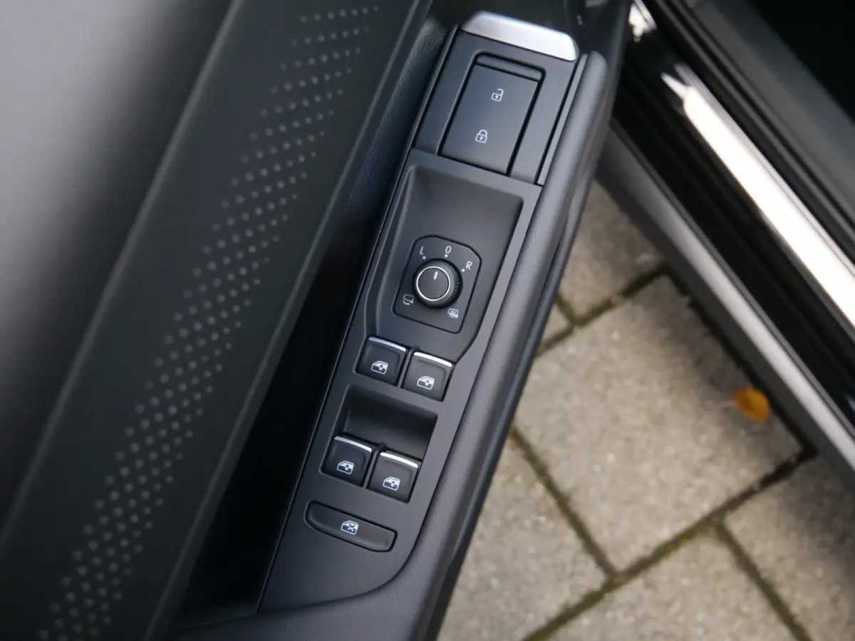 1.5 eTSI R-Line 150 Pk Automaat Apple Carplay / DAB / Camera