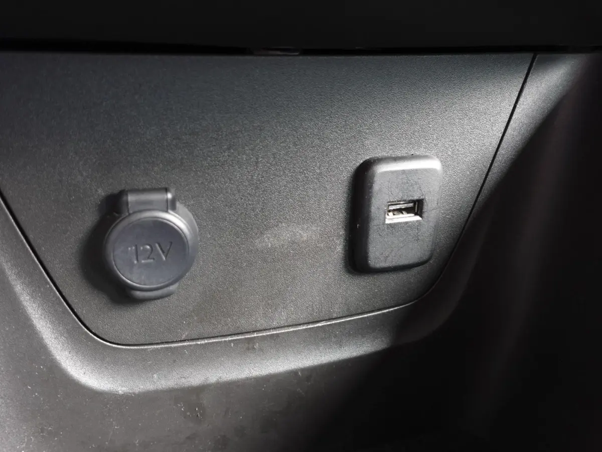 1.2 Turbo 130pk Automaat Elegance Opel Crossland 1.2 Turbo 130pk AUT. Elegance Navigatie Apple Carplay/Android Auto Camera Parkeersensoren Cruise Control Stoel- en Stuurverwarming Keyless En