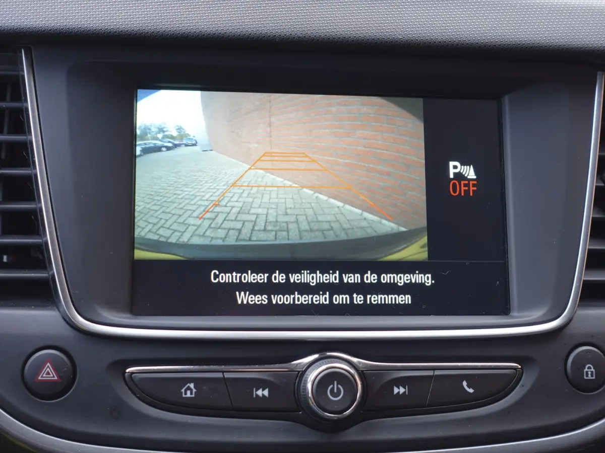 1.2 Turbo 130pk Automaat Elegance Opel Crossland 1.2 Turbo 130pk AUT. Elegance Navigatie Apple Carplay/Android Auto Camera Parkeersensoren Cruise Control Stoel- en Stuurverwarming Keyless En