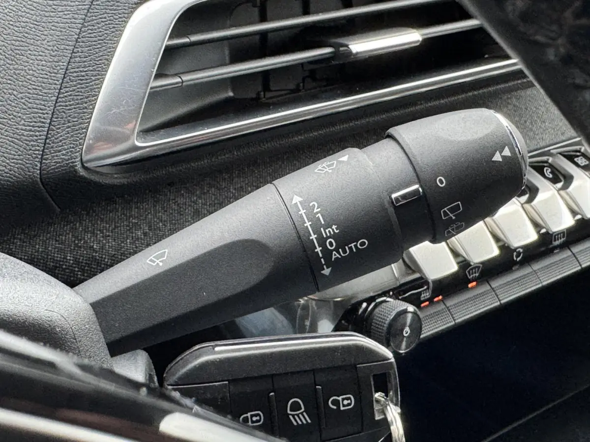 1.2 PureTech Access 2e Eigenaar|Navi|Clima|Trekhaak|Cruise|Carplay|APK tot 09-2027