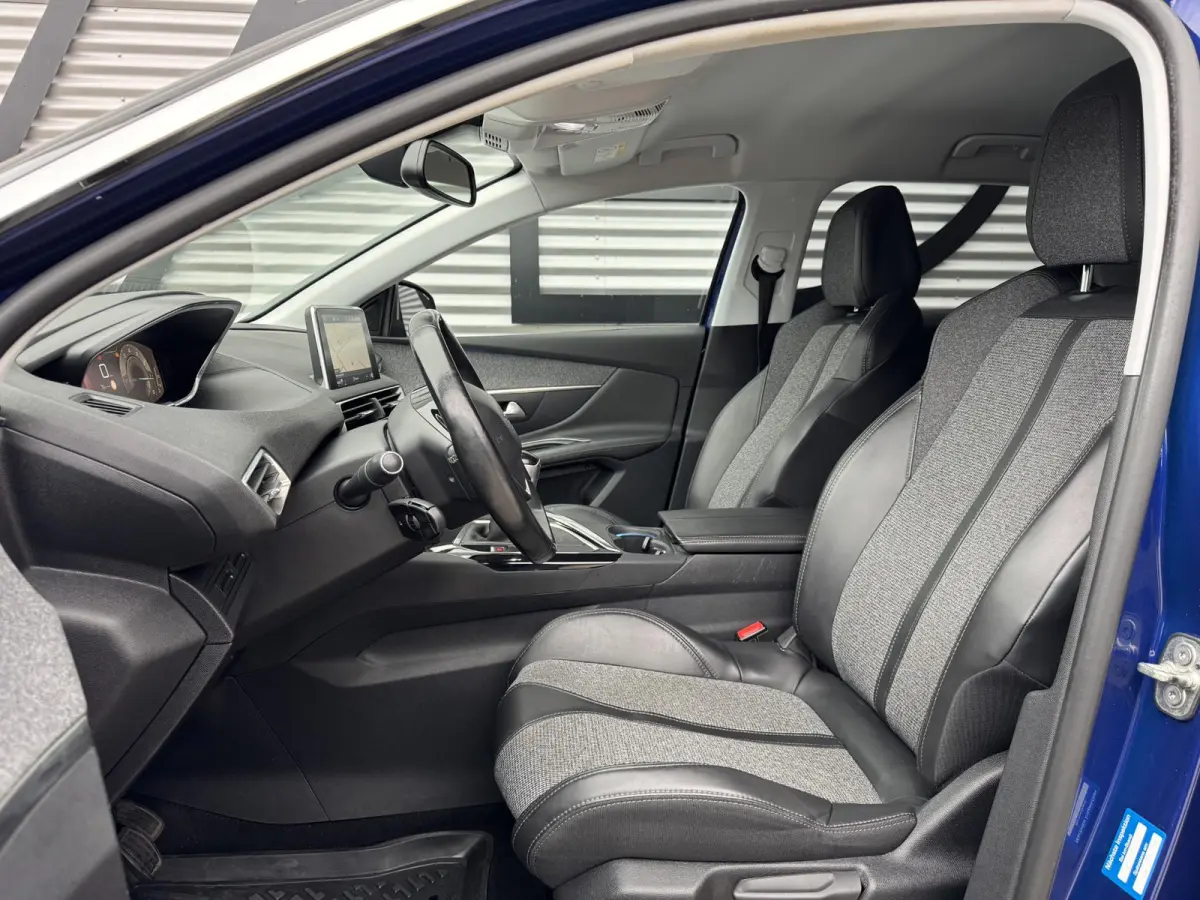 1.2 PureTech Access 2e Eigenaar|Navi|Clima|Trekhaak|Cruise|Carplay|APK tot 09-2027