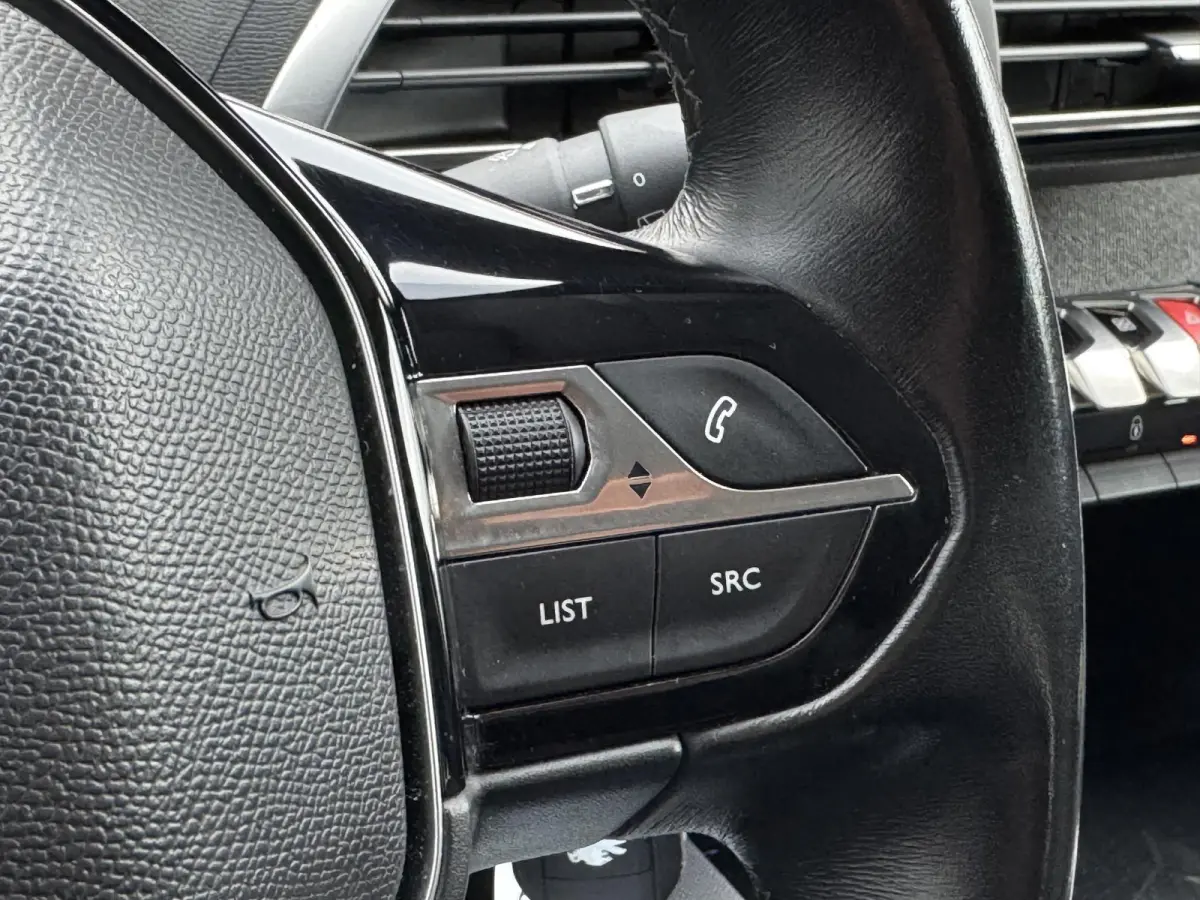 1.2 PureTech Access 2e Eigenaar|Navi|Clima|Trekhaak|Cruise|Carplay|APK tot 09-2027