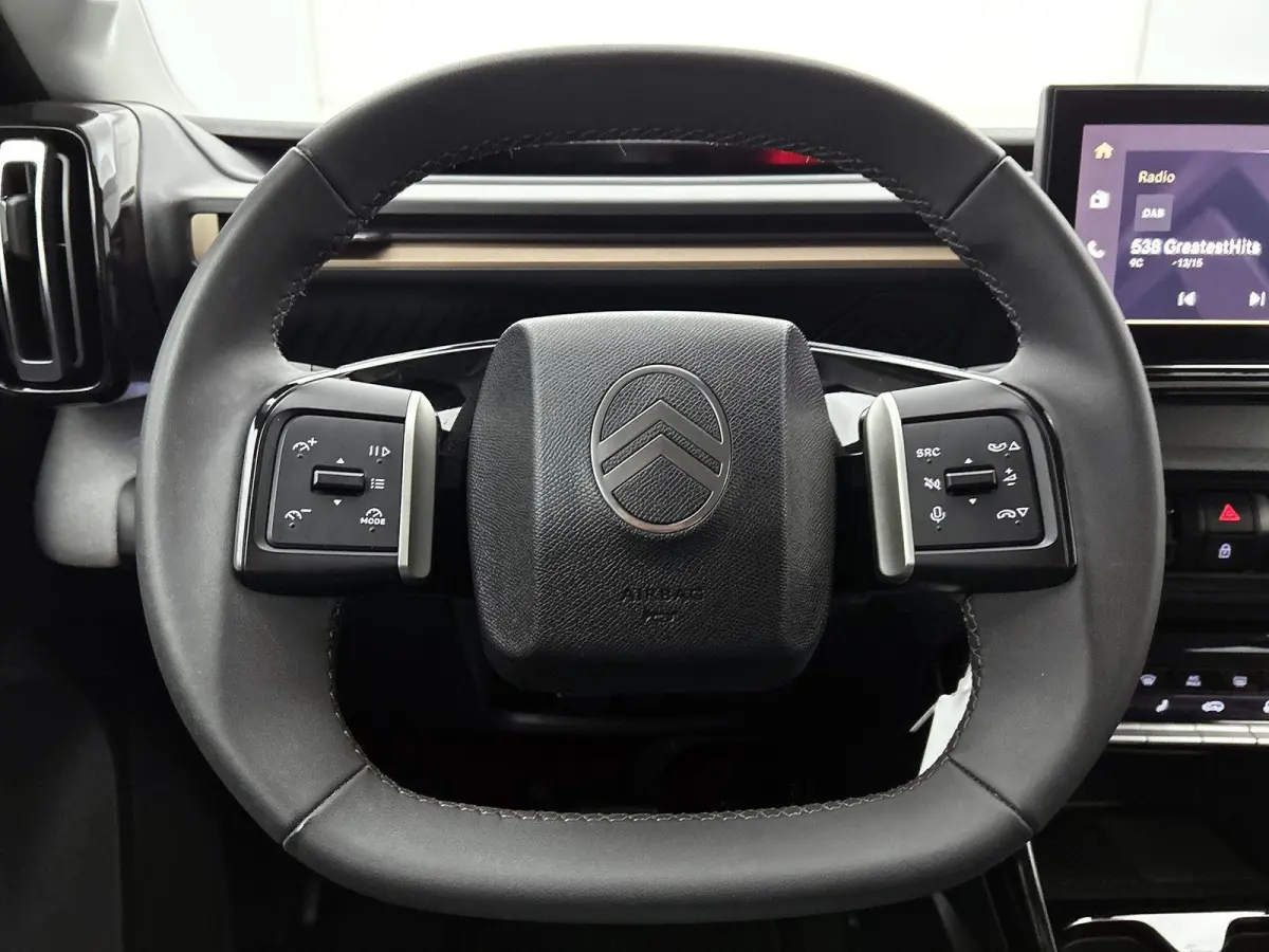 SUV Plus Hybrid 145pk Automaat | Navigatie via draadloze Apple Carplay / Android Auto | Achteruitrijcamera | Climate Control | Cruise Control | Parkeersensoren | Bluetooth | Comfortstoelen |