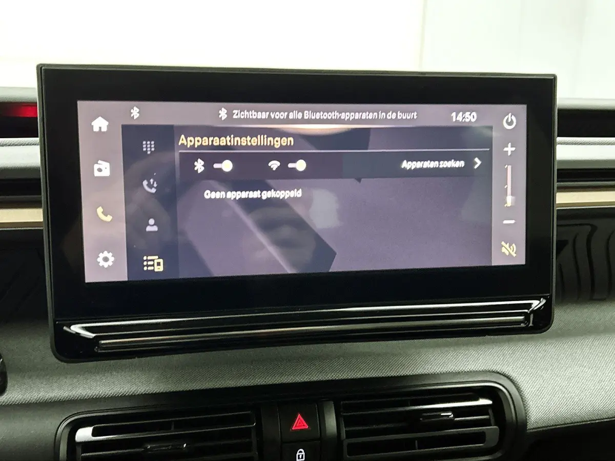 SUV Plus Hybrid 145pk Automaat | Navigatie via draadloze Apple Carplay / Android Auto | Achteruitrijcamera | Climate Control | Cruise Control | Parkeersensoren | Bluetooth | Comfortstoelen |