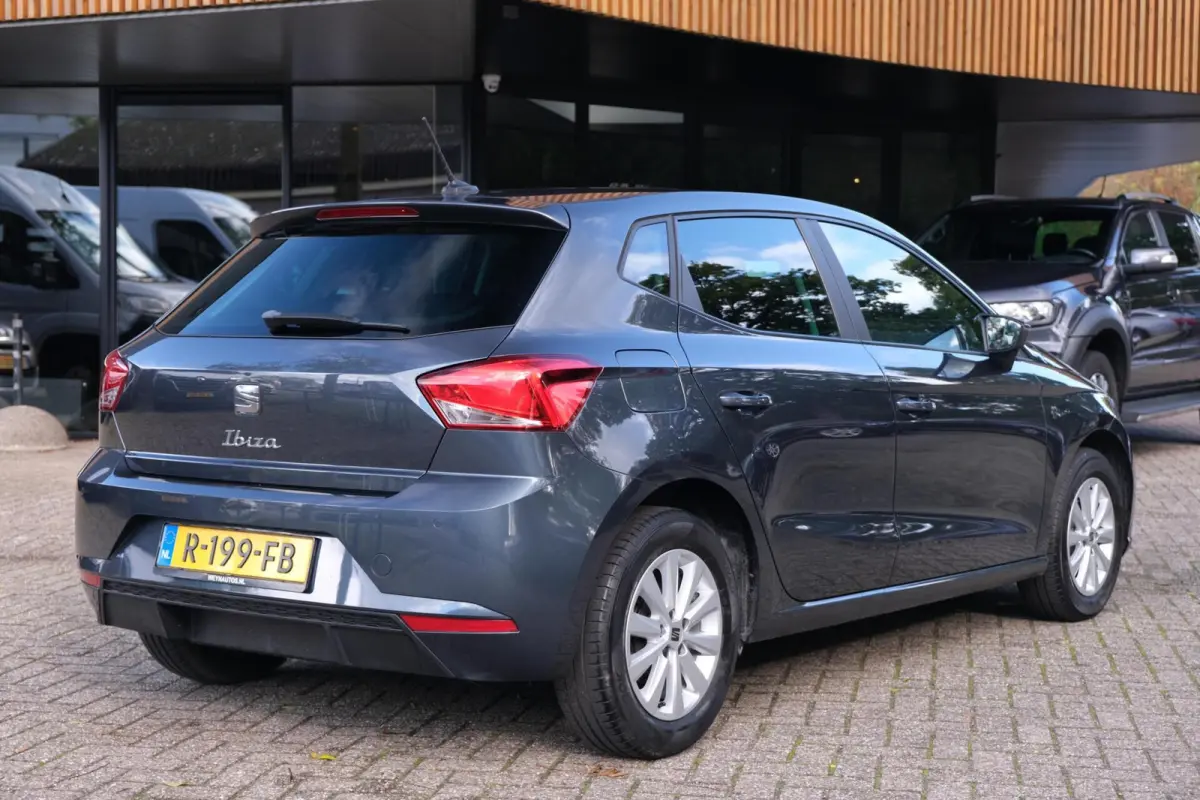 1.0 Style|Rijklaar!|Carplay|LaneAssist|FrontAssist|DAB|Cruise