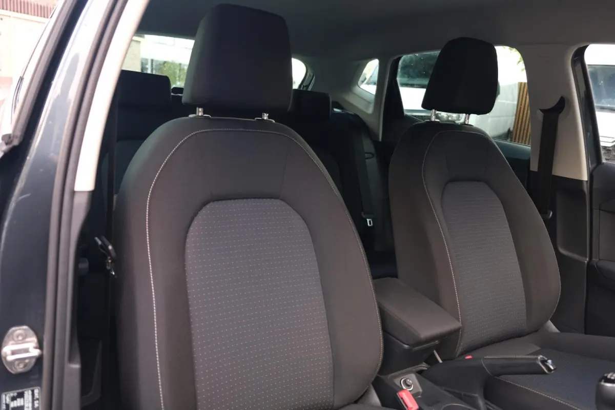 1.0 Style|Rijklaar!|Carplay|LaneAssist|FrontAssist|DAB|Cruise