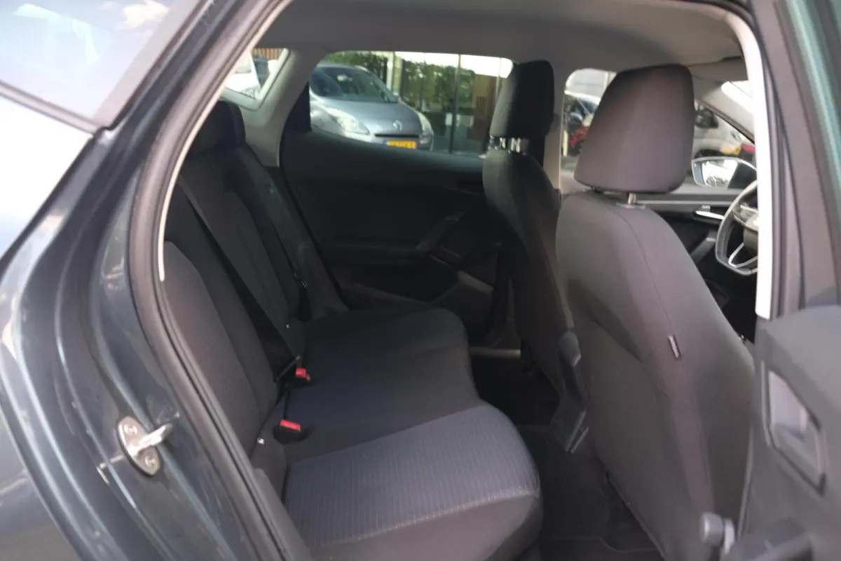 1.0 Style|Rijklaar!|Carplay|LaneAssist|FrontAssist|DAB|Cruise
