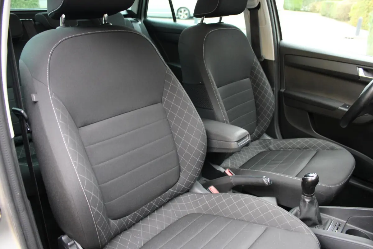 1.0 TSI Style Business|DAB|Glazen dak|PDC|Camera|Stoelverwarming|Climate|