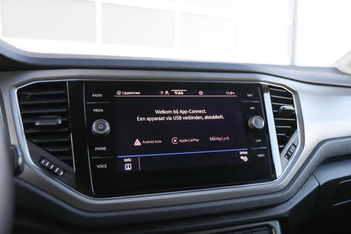 1.0 TSI 110pk Style | Navigatie | App Connect | Parkeersensoren Voor & Achter | Trekhaak | Climatronic