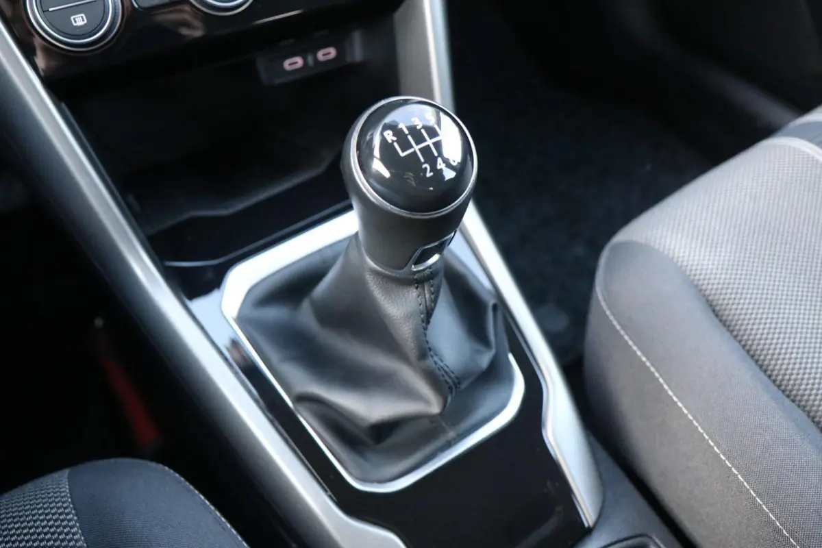 1.0 TSI 110pk Style | Navigatie | App Connect | Parkeersensoren Voor & Achter | Trekhaak | Climatronic