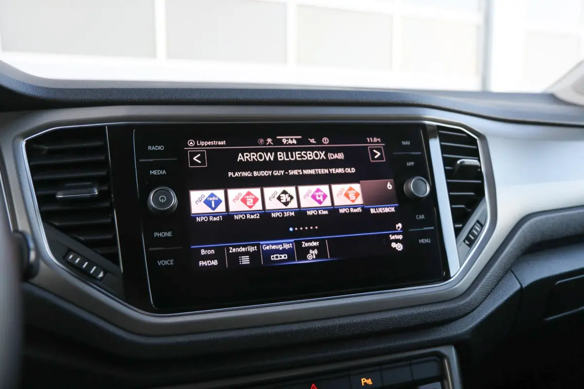 1.0 TSI 110pk Style | Navigatie | App Connect | Parkeersensoren Voor & Achter | Trekhaak | Climatronic